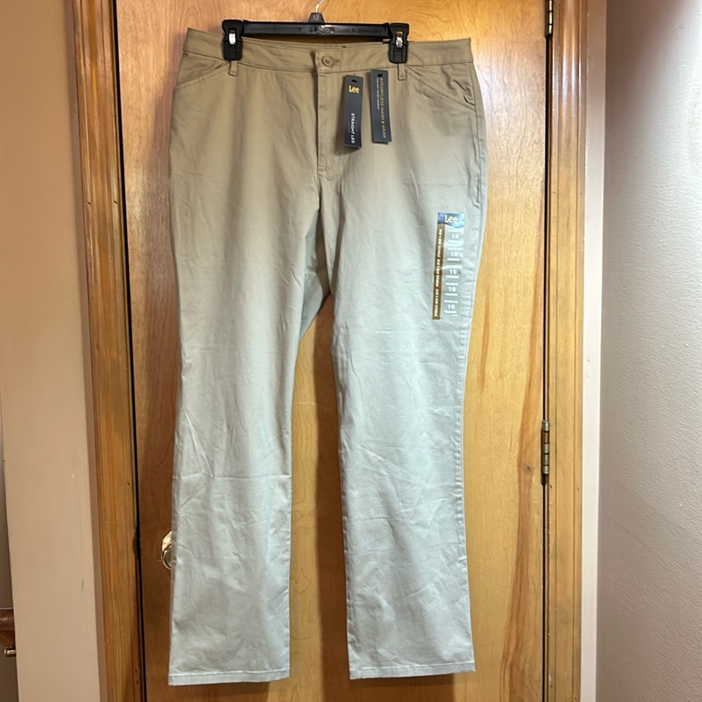 Women’s Lee Effortless Wash & Wear Pants Size 16 NWT